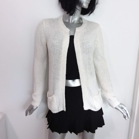 SALE!!!  Small Ivory Cardigan Sweater Knit Long Sleeve Small Pockets Vintage 90s - Picture 2 of 6